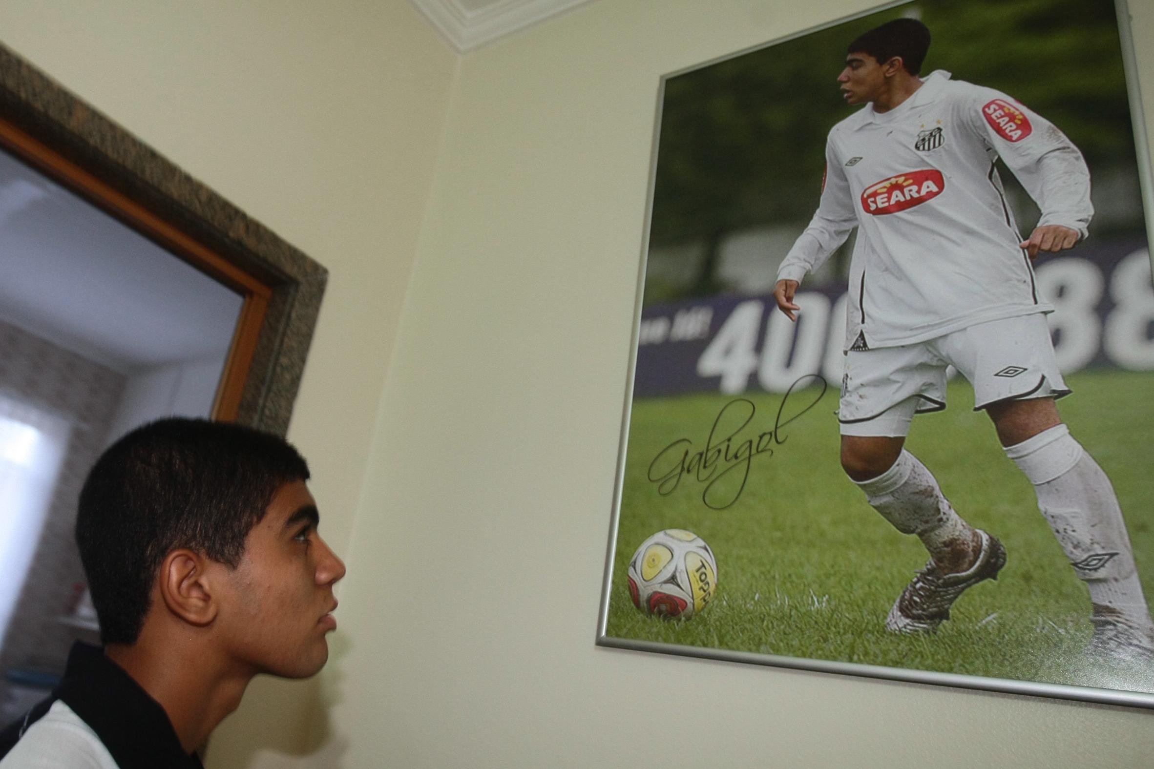 Gabigol em 2011, ainda na base do Santos: descoberta do eterno capitãol Zito