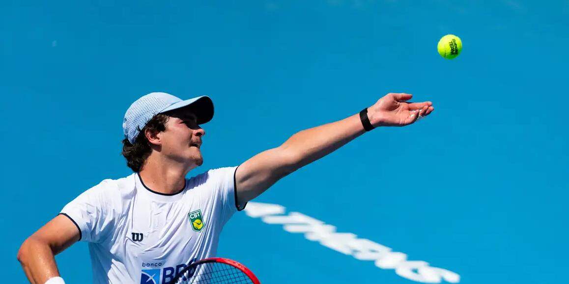 João Fonseca lamenta queda em Madrid e fala sobre ataque: 'Não conduzi da melhor maneira'