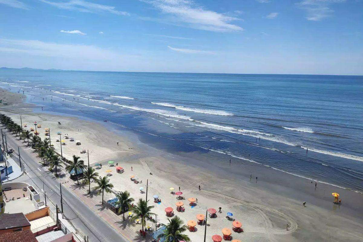 O turista de Pernambuco se afogou ao nadar em área desguarnecida na praia de Mongaguá