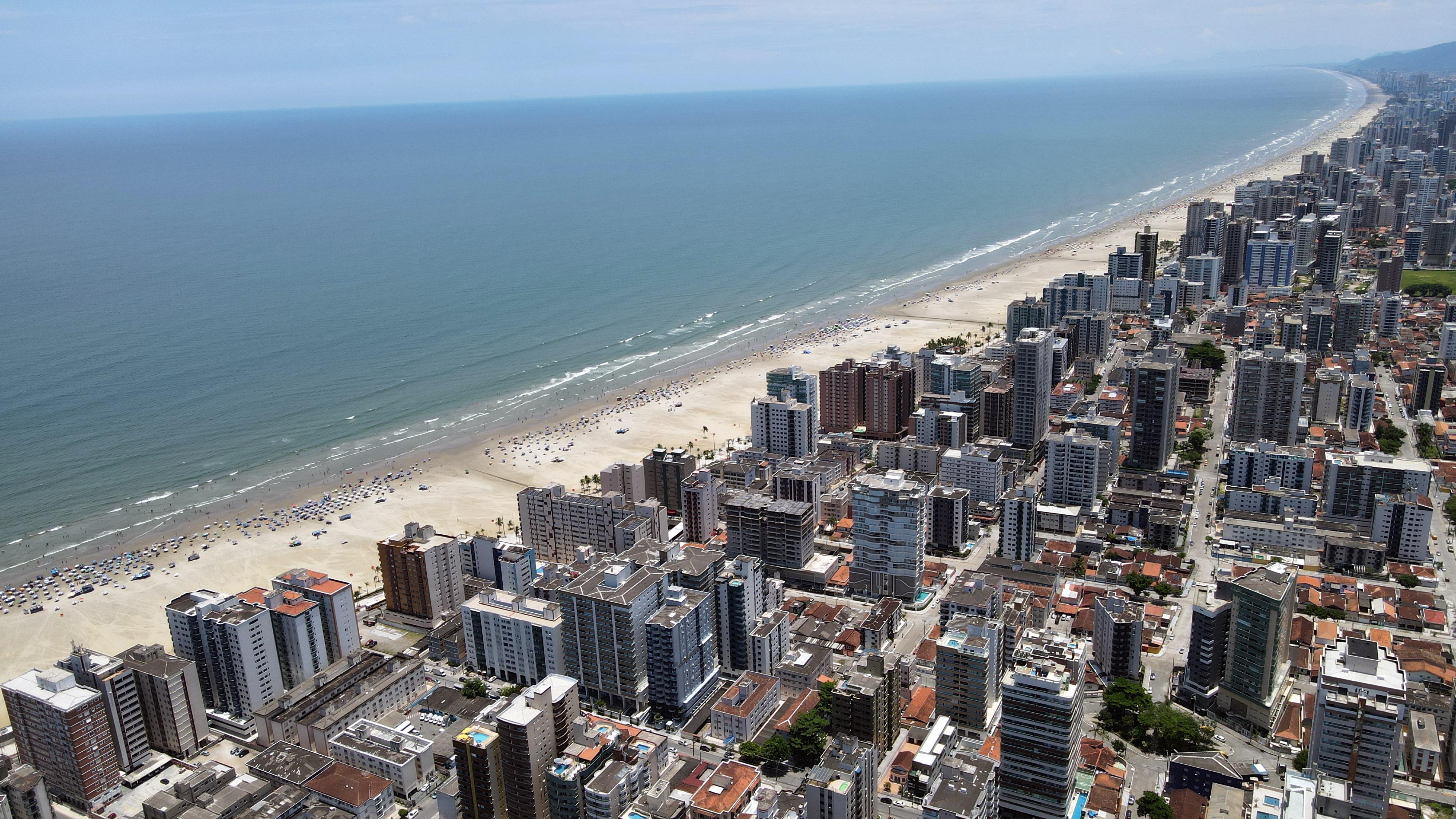 Termômetros podem chegar aos 30°C na Baixada Santista entre sábado (25) e domingo (26)