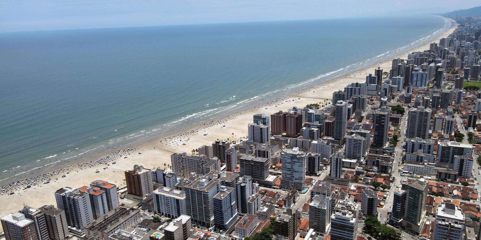 O município de Praia Grande registrou alta de 47,7% no período, saindo de 34.152 para 50.447 microempreendedores