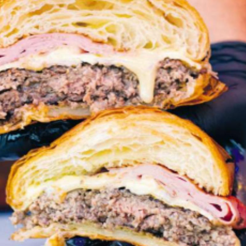 O SelaBurger só deve ficar no cardápio em fevereiro, custa R$ 54 e está disponível exclusivamente no Augustinho Burger, via delivery, ou no quiosque na orla