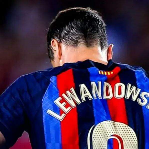 Lewandowski sai após quatro anos
