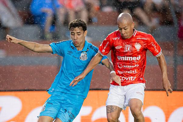 Após boa atuação contra o Noroeste, Gabriel Bontempo tem chance de ser titular em Curitiba