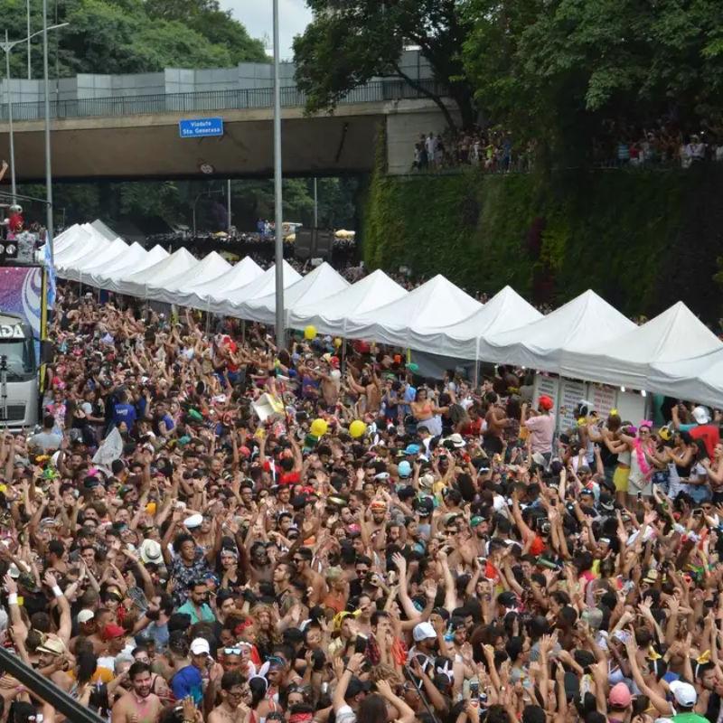 Megablocos: coronel da PM diz que grades permitem ação rápida e não aponta erro de organização