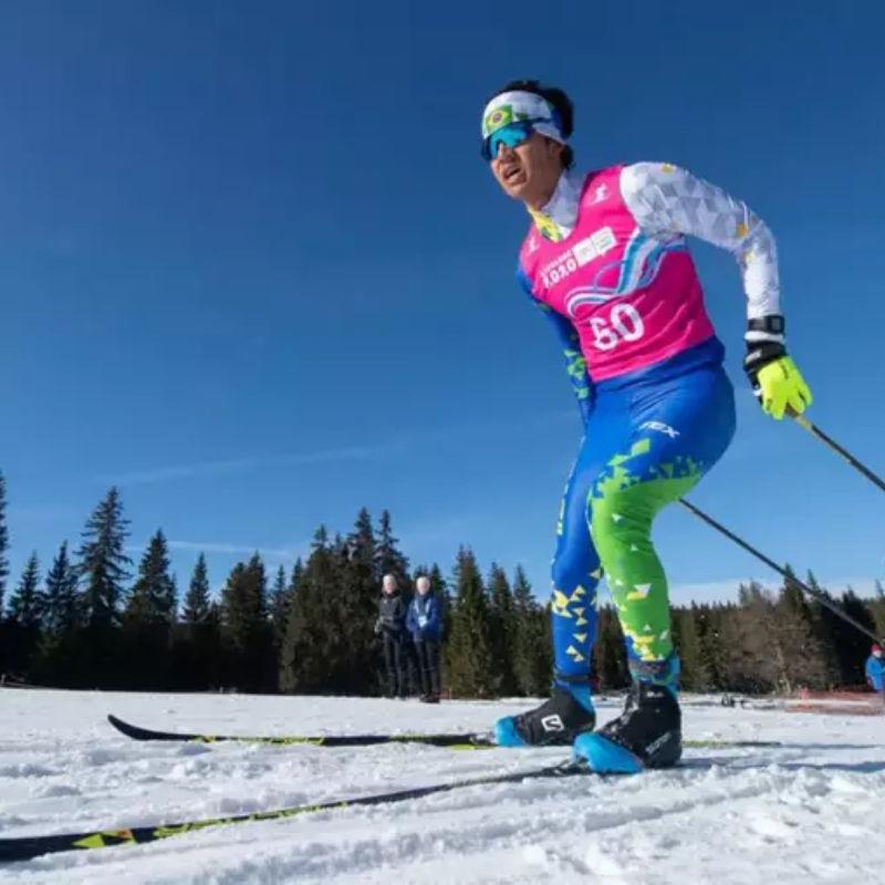 Brasil inicia busca por medalha inédita nos Jogos de Inverno nesta terça; confira programação