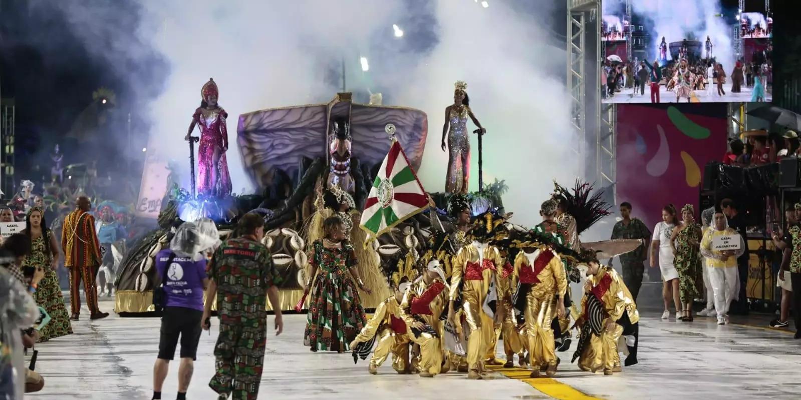 Unidos da Zona Noroeste é a campeã do Grupo de Acesso do Carnaval 2026 em Santos