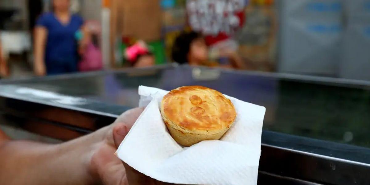 A pesquisa do IBGE apura dados sobre 166 tipos de serviços