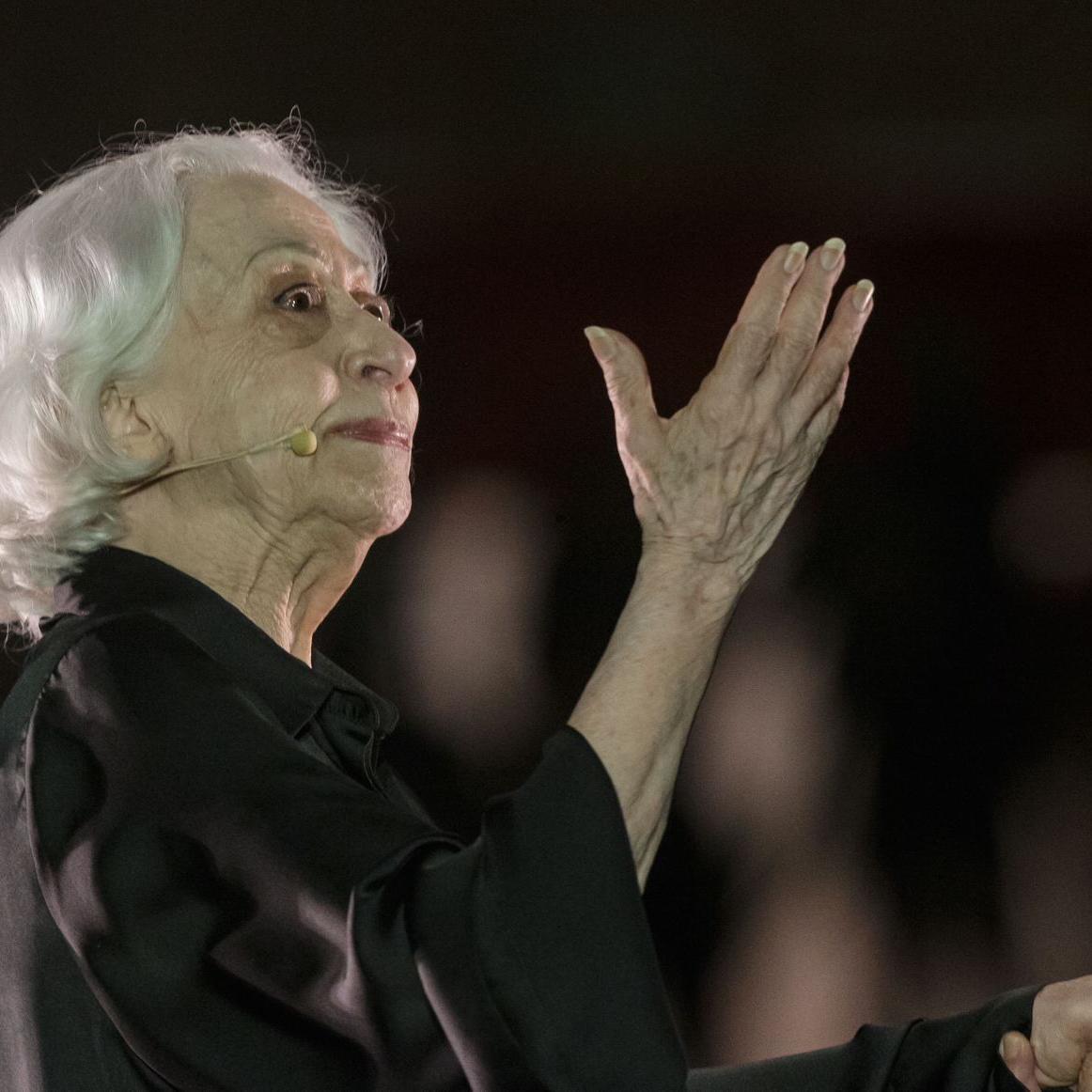 Fernanda bateu recorde com a leitura dramática, ao atrair 15 mil pessoas ao Ibirapuera, em 2024