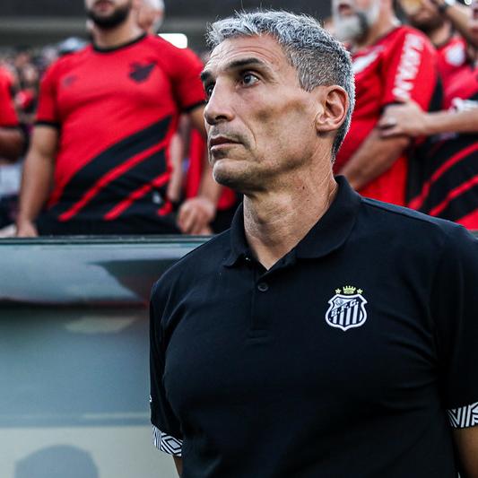 Em três jogos no Brasileirão, o Santos de Juan Pablo Vojvoda ainda não conseguiu vencer