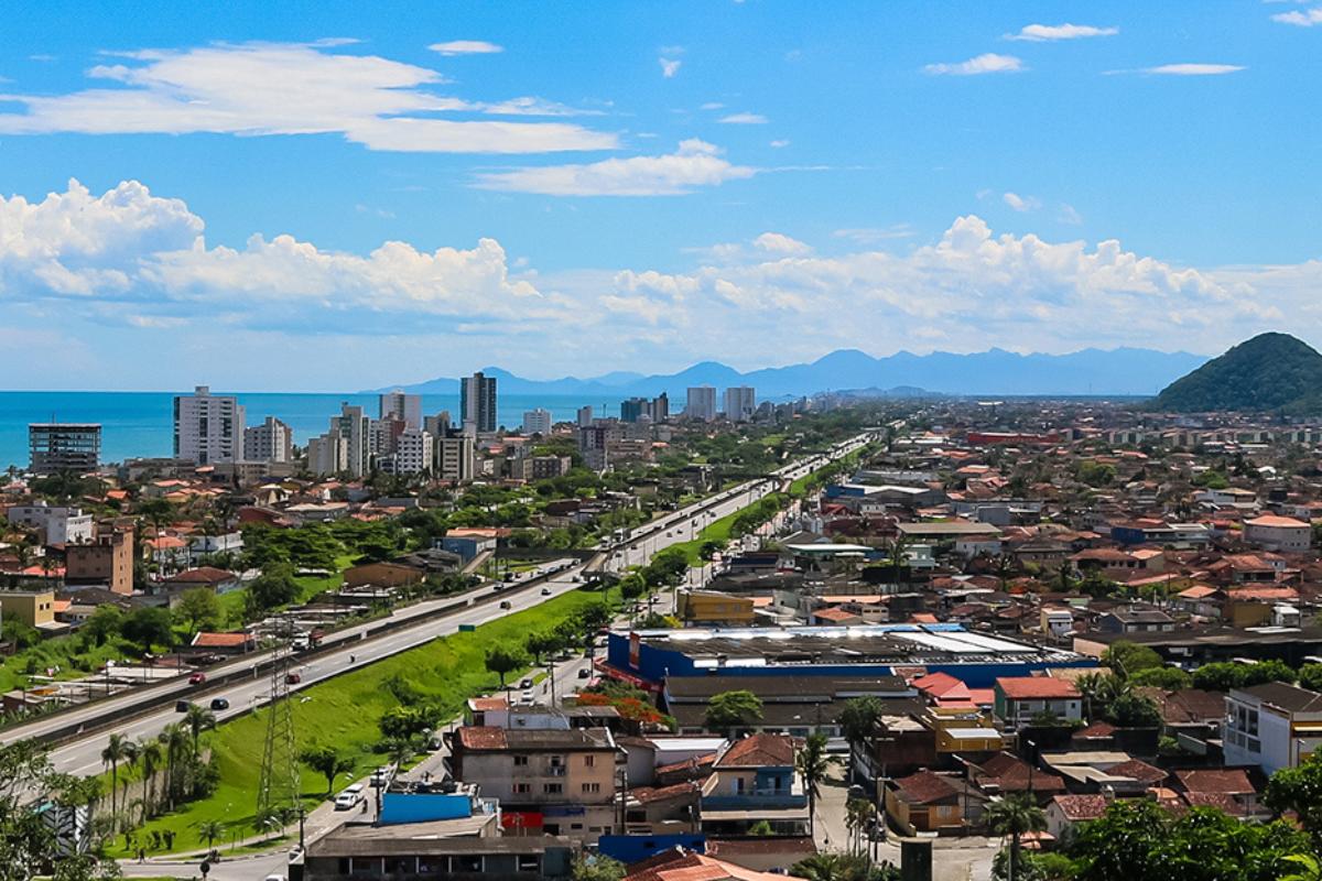 Com oferta de terrenos para construção, Mongaguá mantém crescimento, impulsionada pela proximidade com a Capital e pela influência do mercado imobiliário de Praia Grande