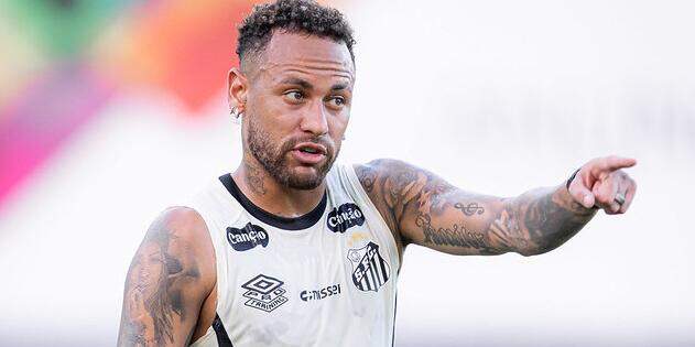 Neymar deve ficar como opção no banco e entrar na etapa final contra o Velo Clube