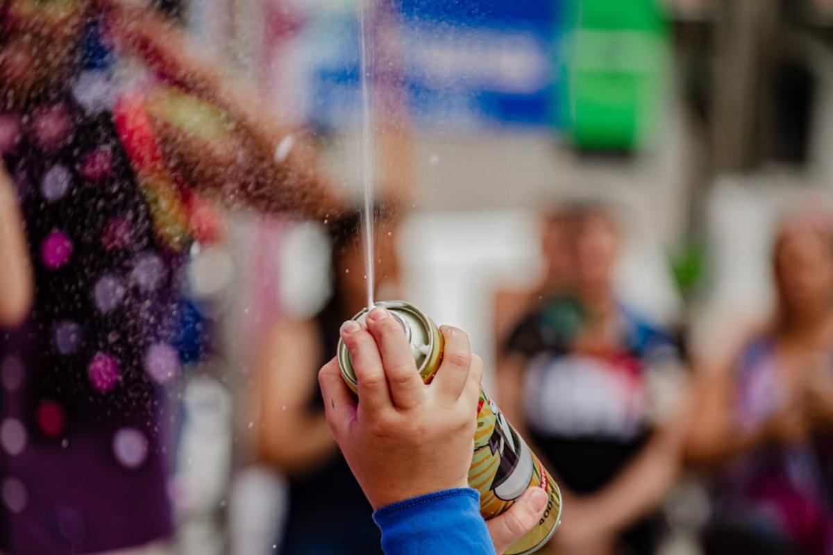 Spray de espuma pode render multa em Mongaguá