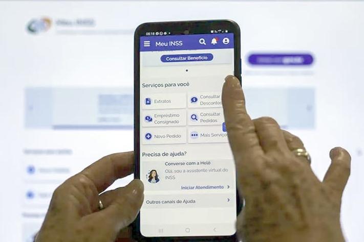 Advogados explicam que processo de desistência deve ser feito on-line, pelo site ou aplicativo Meu INSS