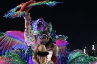 A Imperatriz Leropoldinense homenageou o cantor Ney Matogrosso