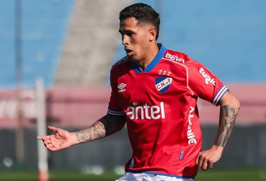 Christian Oliva, volante do Nacional do Uruguai, de 29 anos, deve assinar por três temporadas