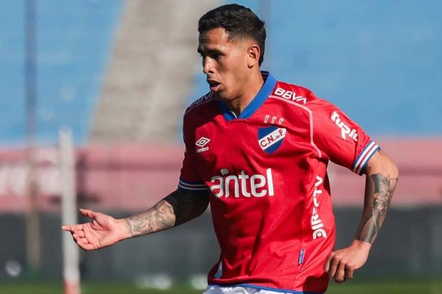 Christian Oliva, volante do Nacional do Uruguai, de 29 anos, deve assinar por três temporadas