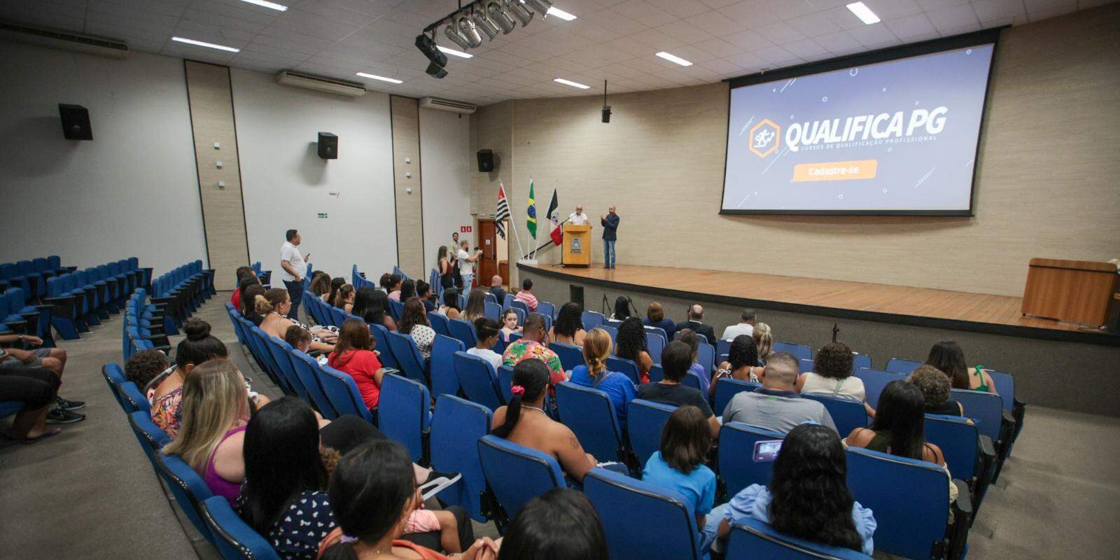 A Prefeitura informou que as inscrições devem ser feitas pela internet