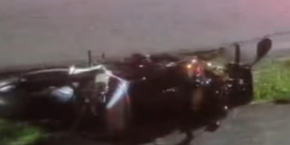 O homem morreu no local. Já o adolescente, que estava na motocicleta, ficou ferido e permaneceu internado no Hospital de Praia Grande