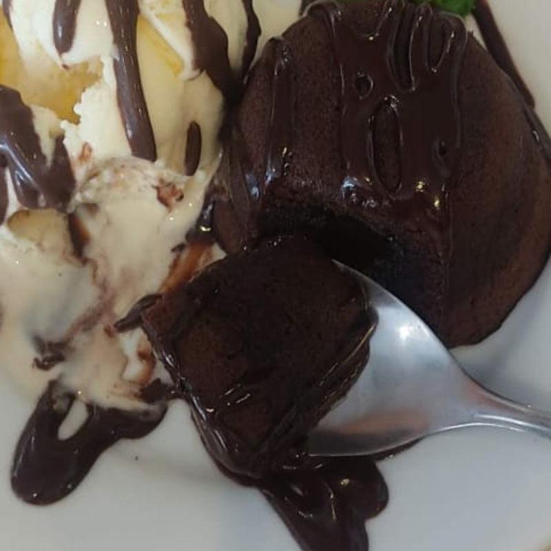 Não é preciso abrir mão da sobremesa para manter uma alimentação equilibrada.