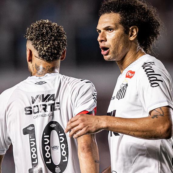 Neymar e Willian Arão são peças fundamentais no esquema do técnico Juan Pablo Vojvoda