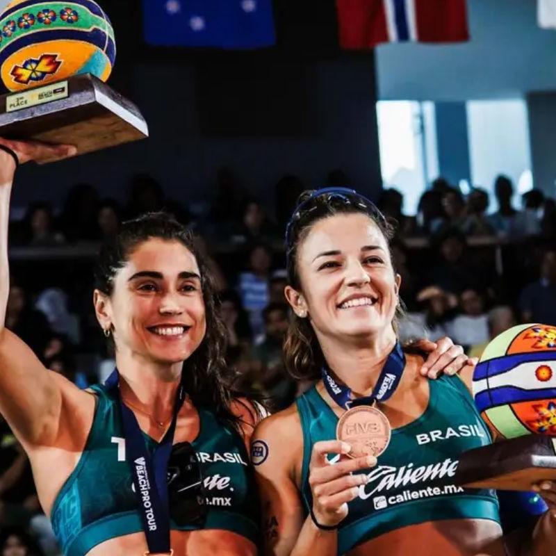 A atleta foi punida pela Federação Internacional de Voleibol (FIVB) por comemorar a prisão do ex-presidente Jair Bolsonaro no Mundial do ano passado