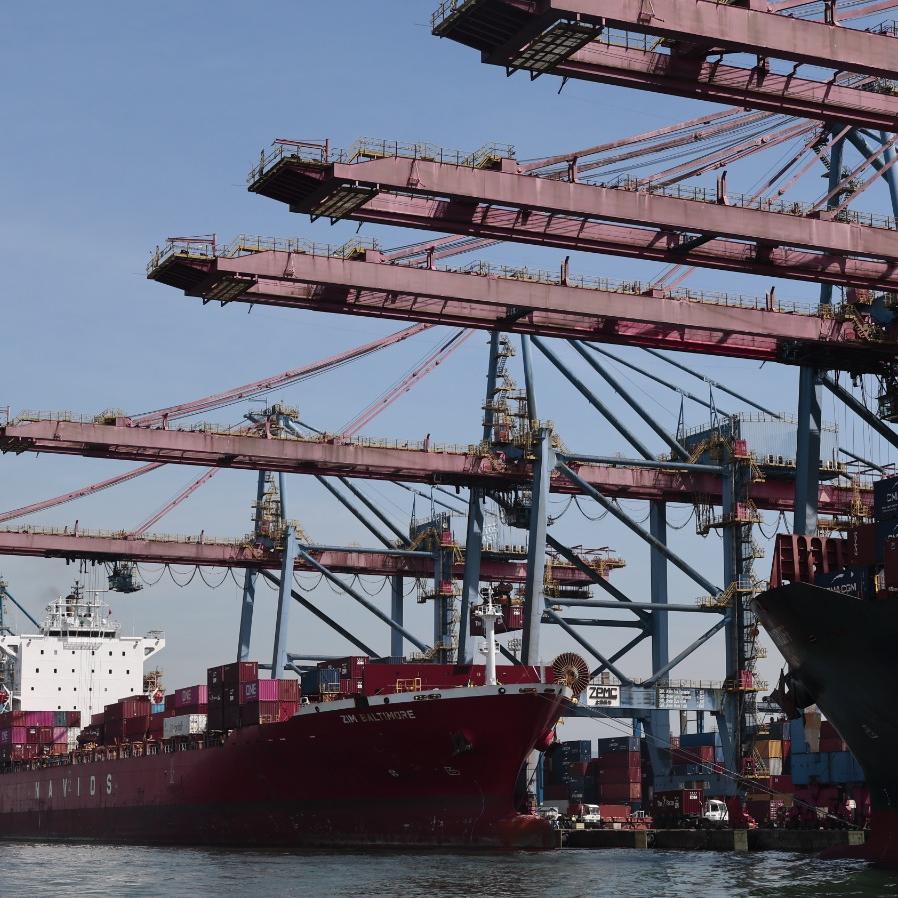 Em contêineres, o resultado é também histórico: foram 467.233 TEU, marca 1,4% maior do que em 2024.