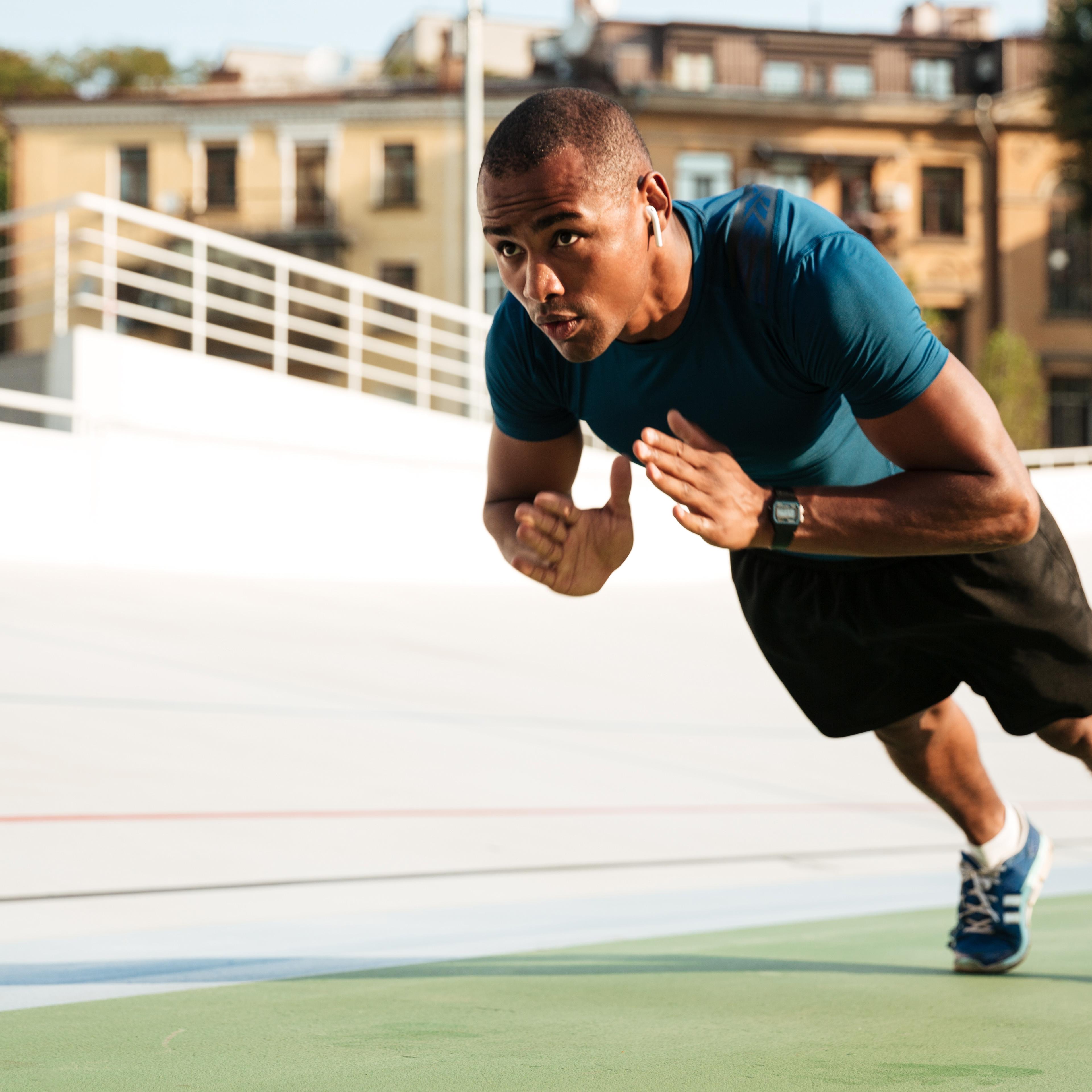 Muito além das 4 linhas: Depois do Carnaval, retomar ou compensar?