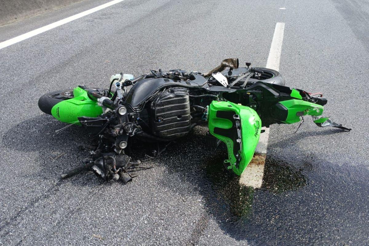 Motociclista não resistiu aos ferimentos e morreu no local