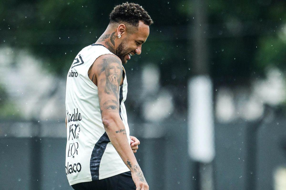 Neymar deve ser titular pela primeira vez na temporada