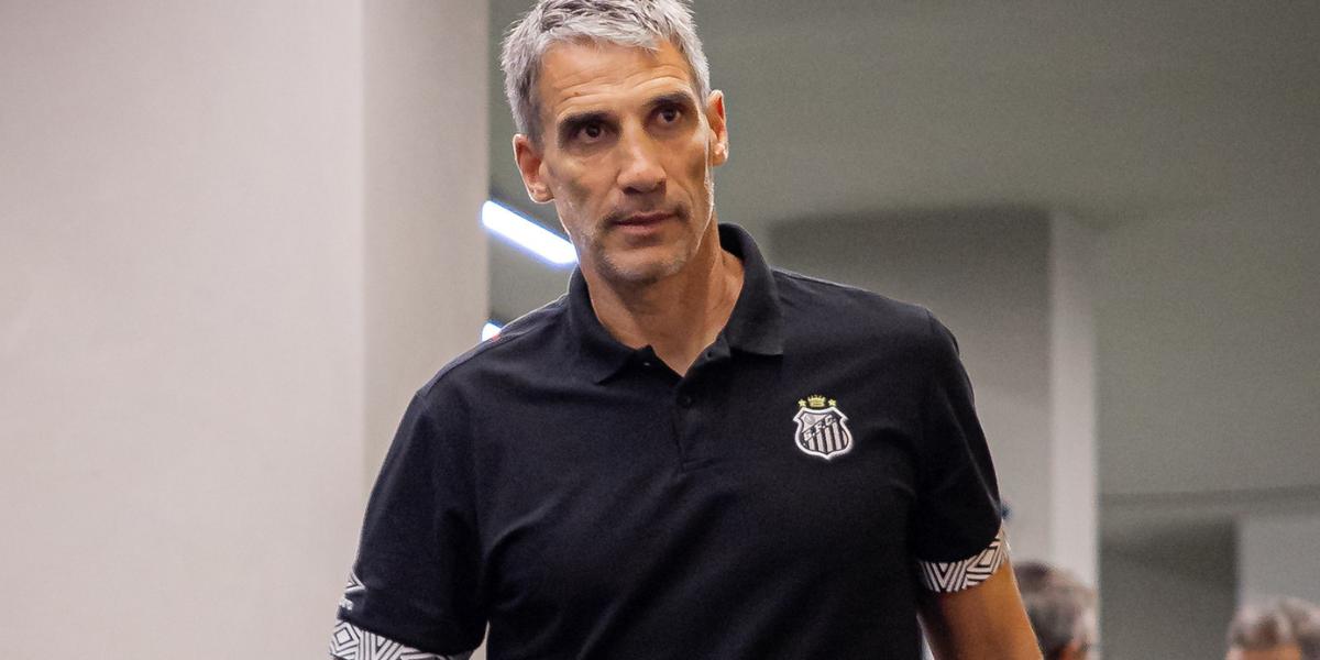 "Terminamos o Paulistão com tristeza", disse o técnico