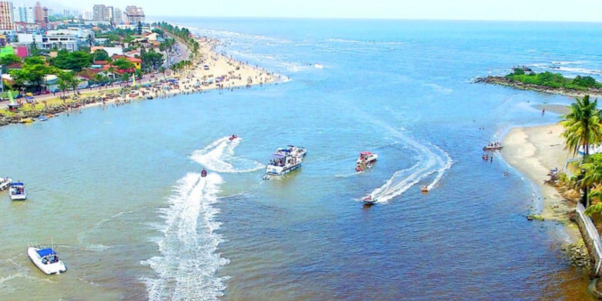 Corpo foi achado na região da Boca da Barra, em Itanhaém