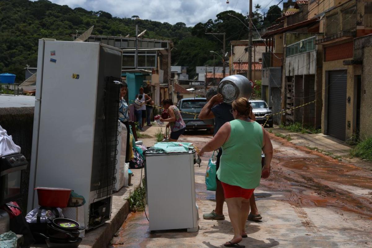 Mais de 3,5 mil pessoas estão desabrigadas e desalojadas em Juiz de Fora