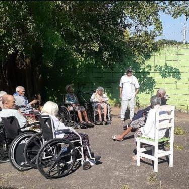 Até o momento, a instituição continua prestando atendimento aos residentes que se encontram na casa