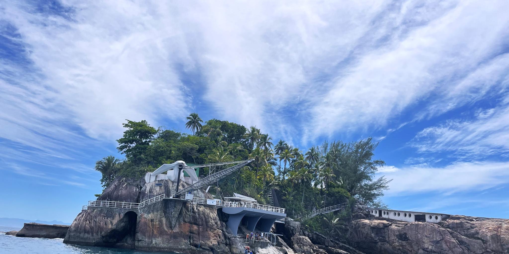 A Ilha atende a critérios internacionais rigorosos relacionados às boas práticas ambientais, sociais e de governança