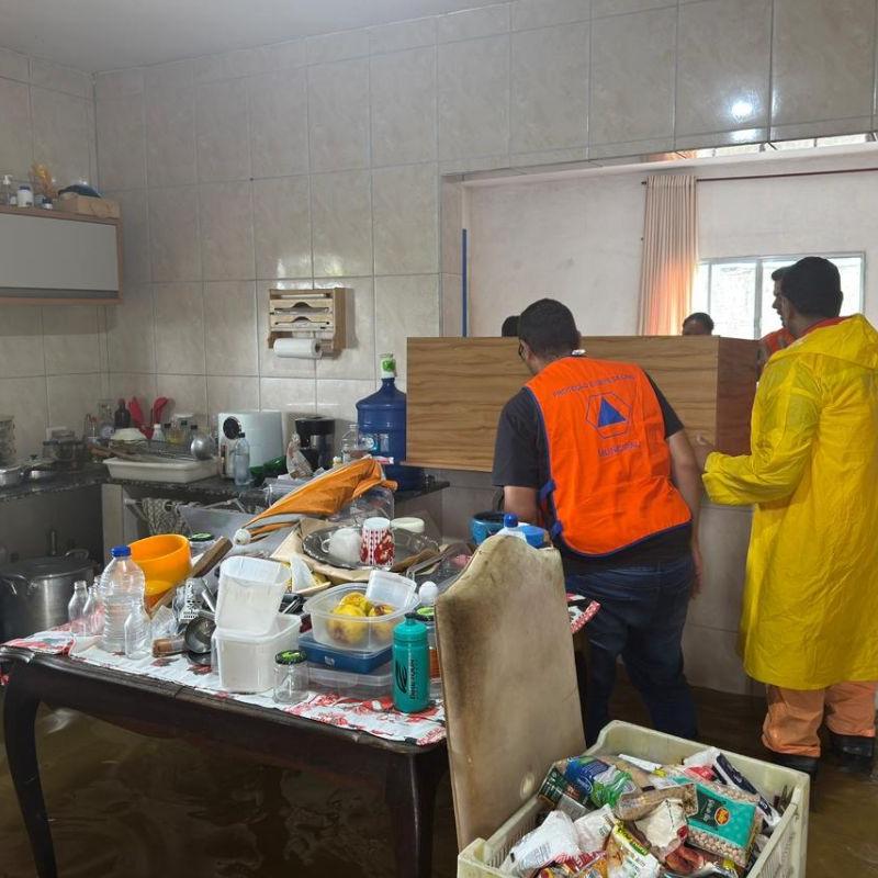 Choveu 107,2 milímetros em 24 horas na Cidade, informa a Prefeitura; chuvas devem continuar nesta sexta