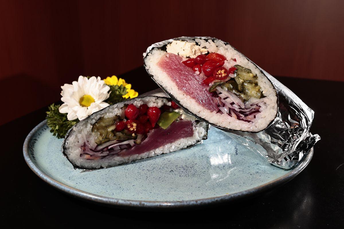 SushiBurrito, que pode ser montado pelo cliente