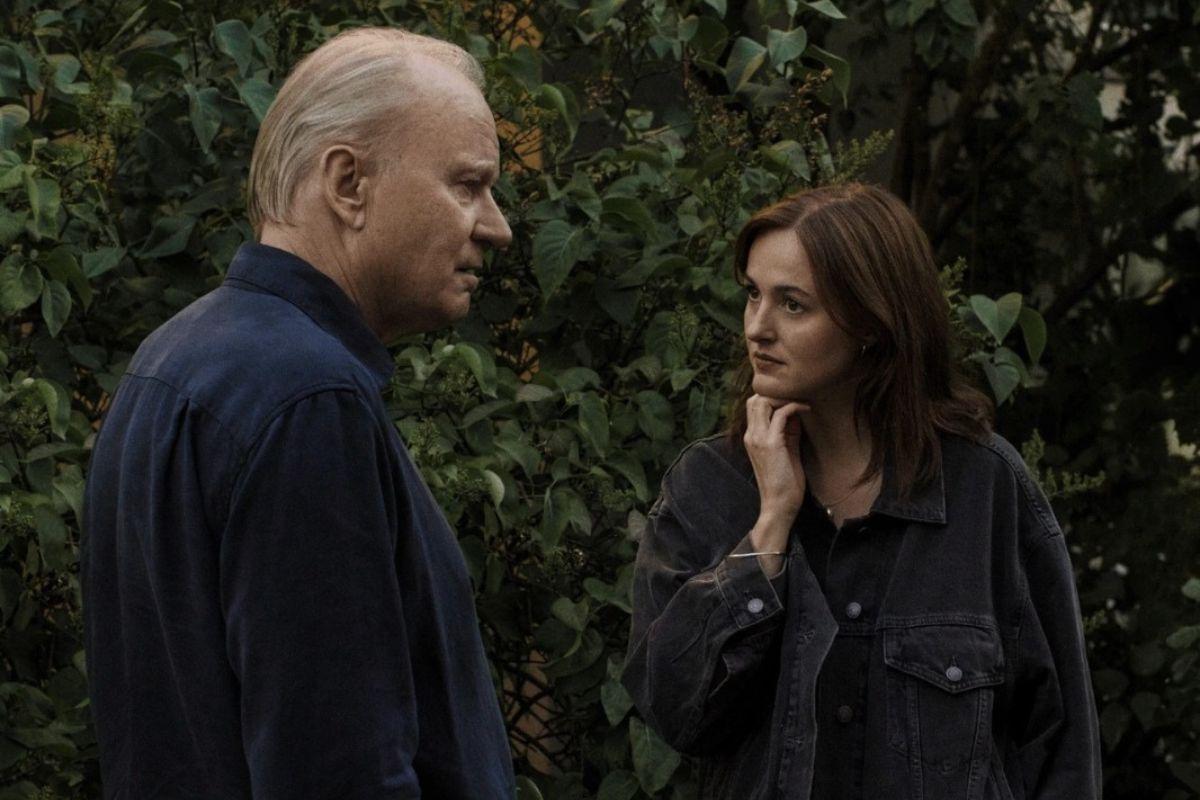 Stellan Skarsgård e Renate Reinsve protagonizam drama familiar em Valor Sentimental