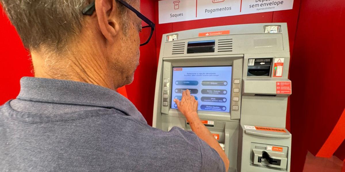 O 13º salário de quem recebe pelo INSS é calculado da mesma forma que o pago aos demais trabalhadores