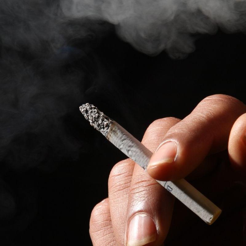 Hábito de fumar é reconhecido como uma doença epidêmica