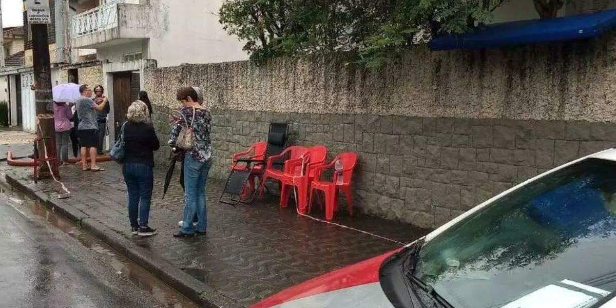 Caso ocorreu em 3 de março de 2020, quando o piso do quarto do idoso abriu uma cratera de cerca de três metros de profundidade