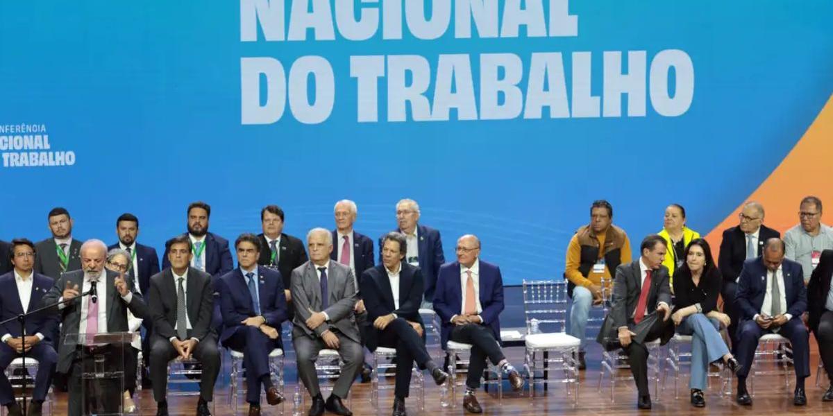 Fim do 6x1: Lula propõe negociação entre patrões, empregados e governo