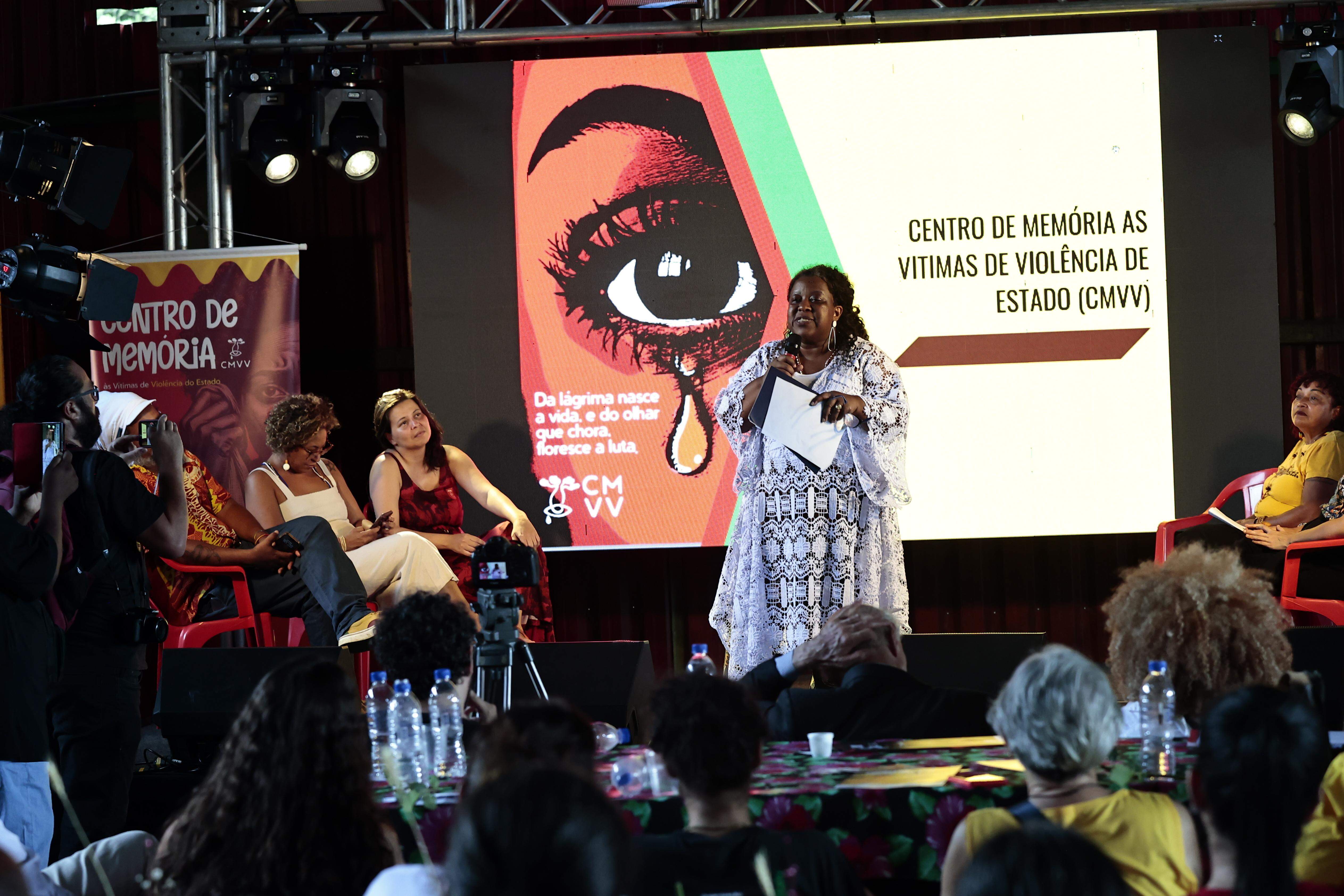 Ministra dos Direitos Humanos e da Cidadania, Macaé Evaristo, esteve presente ao lançamento do projeto