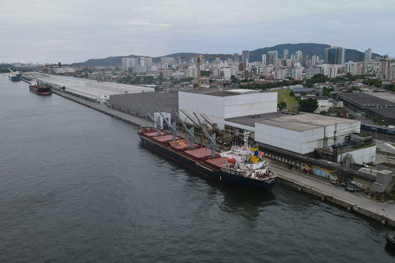 The signed agreement will serve to monitor operational and infrastructure solutions at the Santos quay