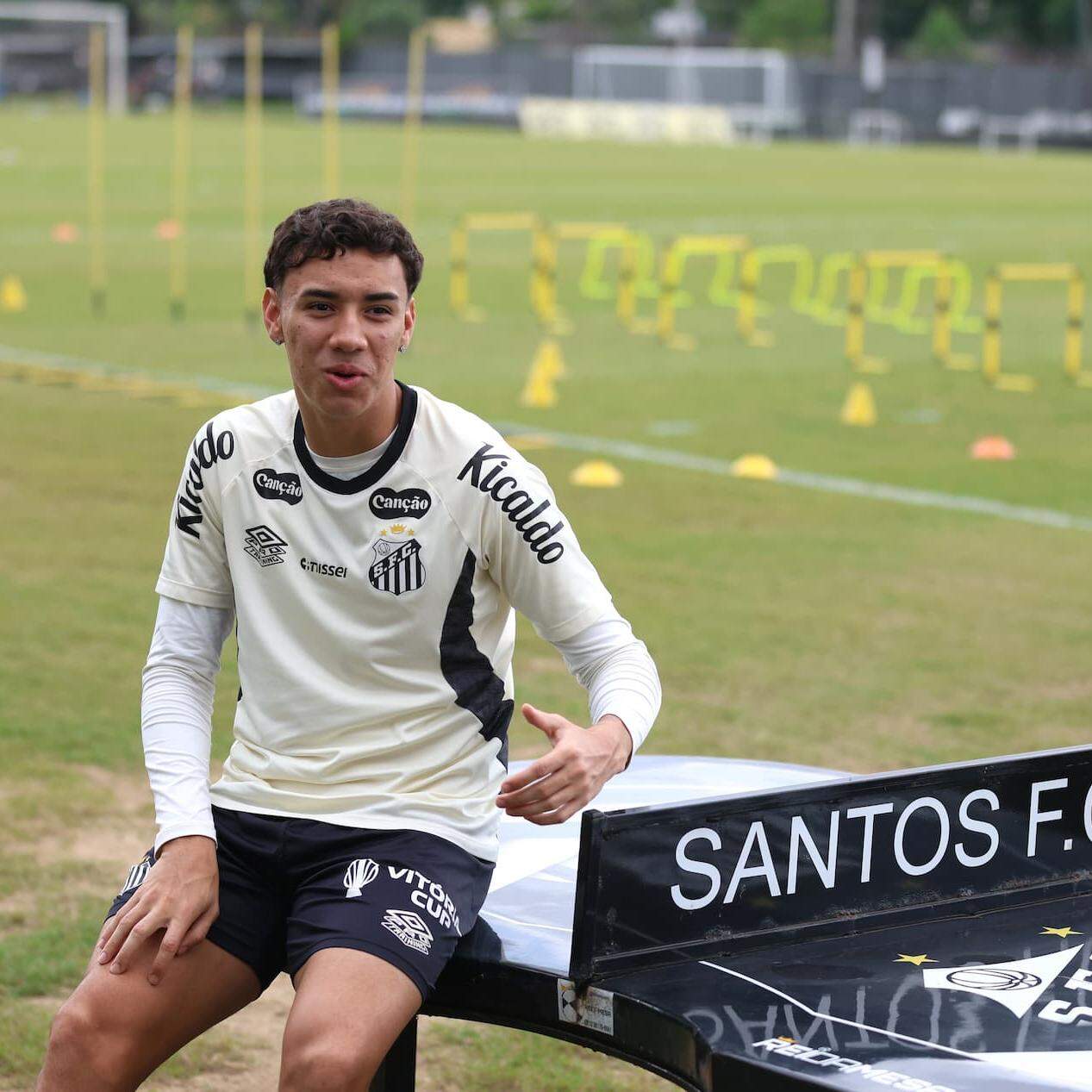 Gabriel Bontempo chegou ao Santos aos 11 anos com um sonho que se tornou realidade