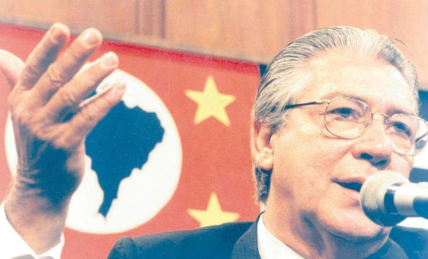 Mário Covas morreu em 06 de março de 2001