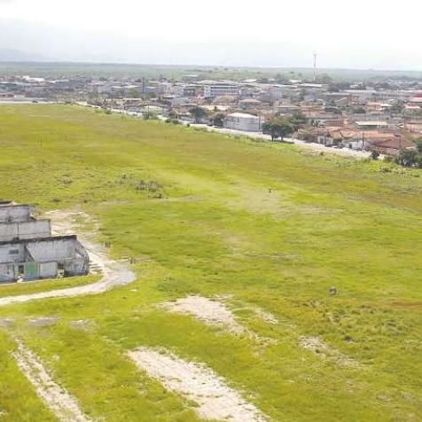 Aqui se situava o conhecido Campo da Aviação. Antigo campo de pouso foi cortado por ruas e calçadas