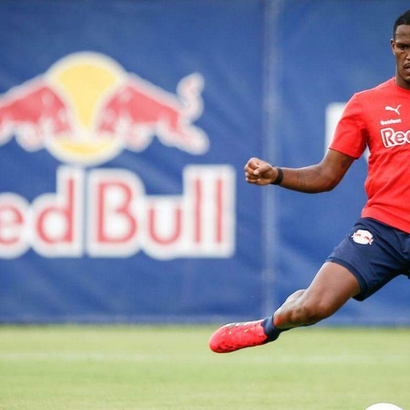 Gustavo Marques é suspenso por fala machista contra árbitra