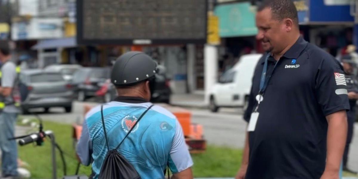 A iniciativa buscou conscientizar a população sobre o uso correto de ciclomotores, bicicletas elétricas e autopropelidos