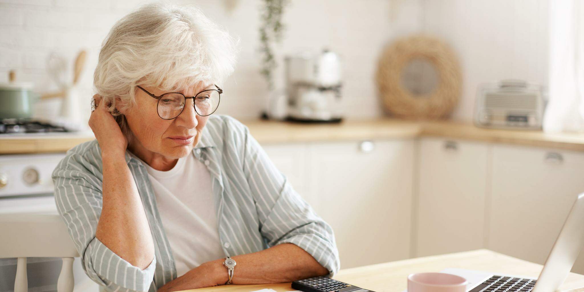 O aumento da idade mínima para as mulheres, que agora é de 62 anos